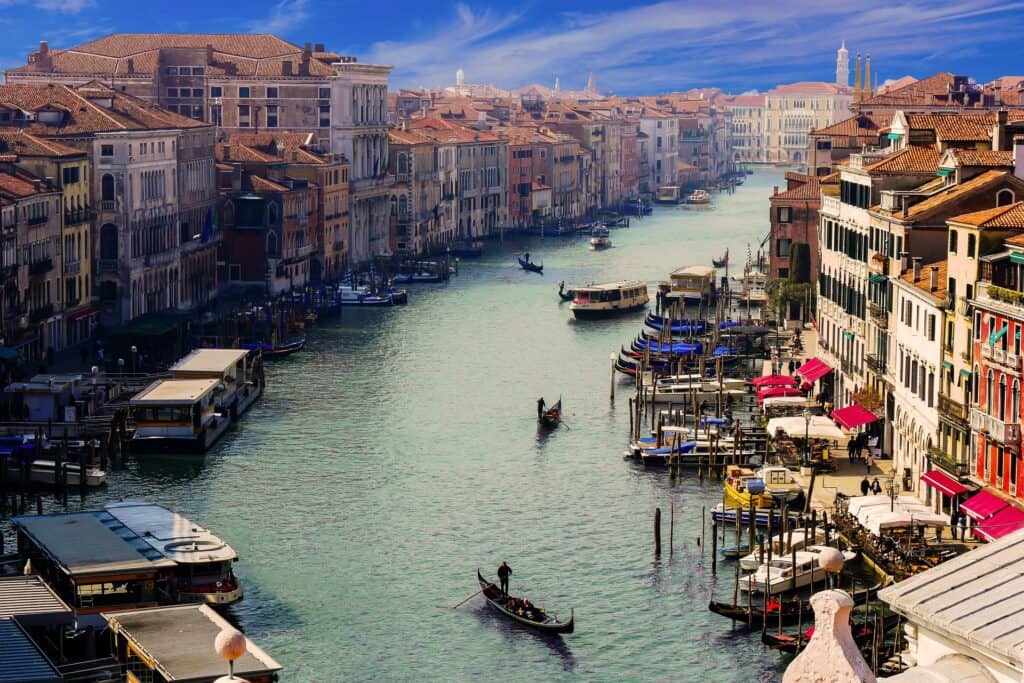 den store kanal canal grande i venedig i italien